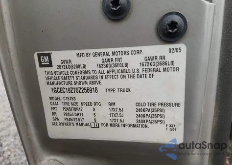 2005 Chevrolet Silverado 1500 Ls z USA, uszkodzony, nr VIN 1GCEC19Z75Z256918